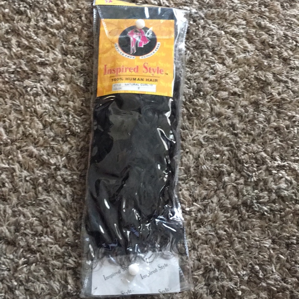 100% human natural curls bundles.